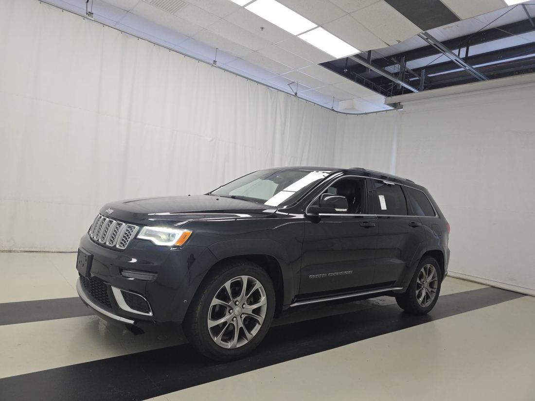 2019 JEEP Summit