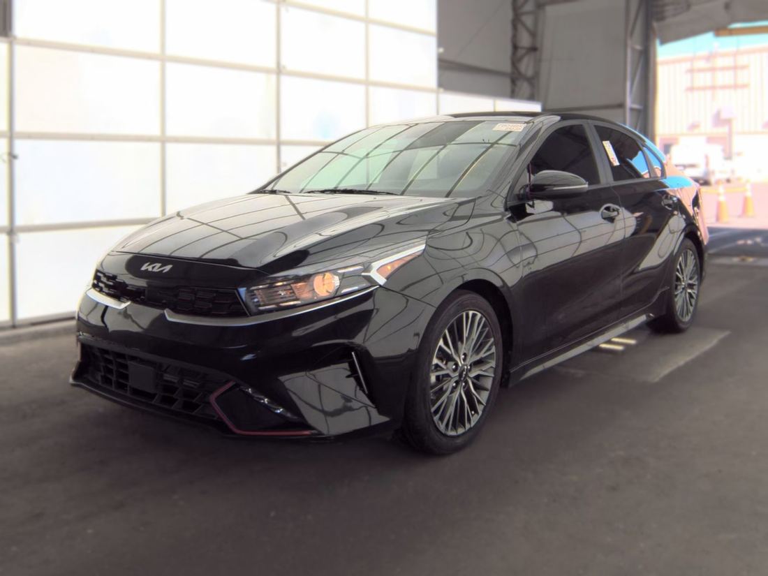 2024 KIA GT Line