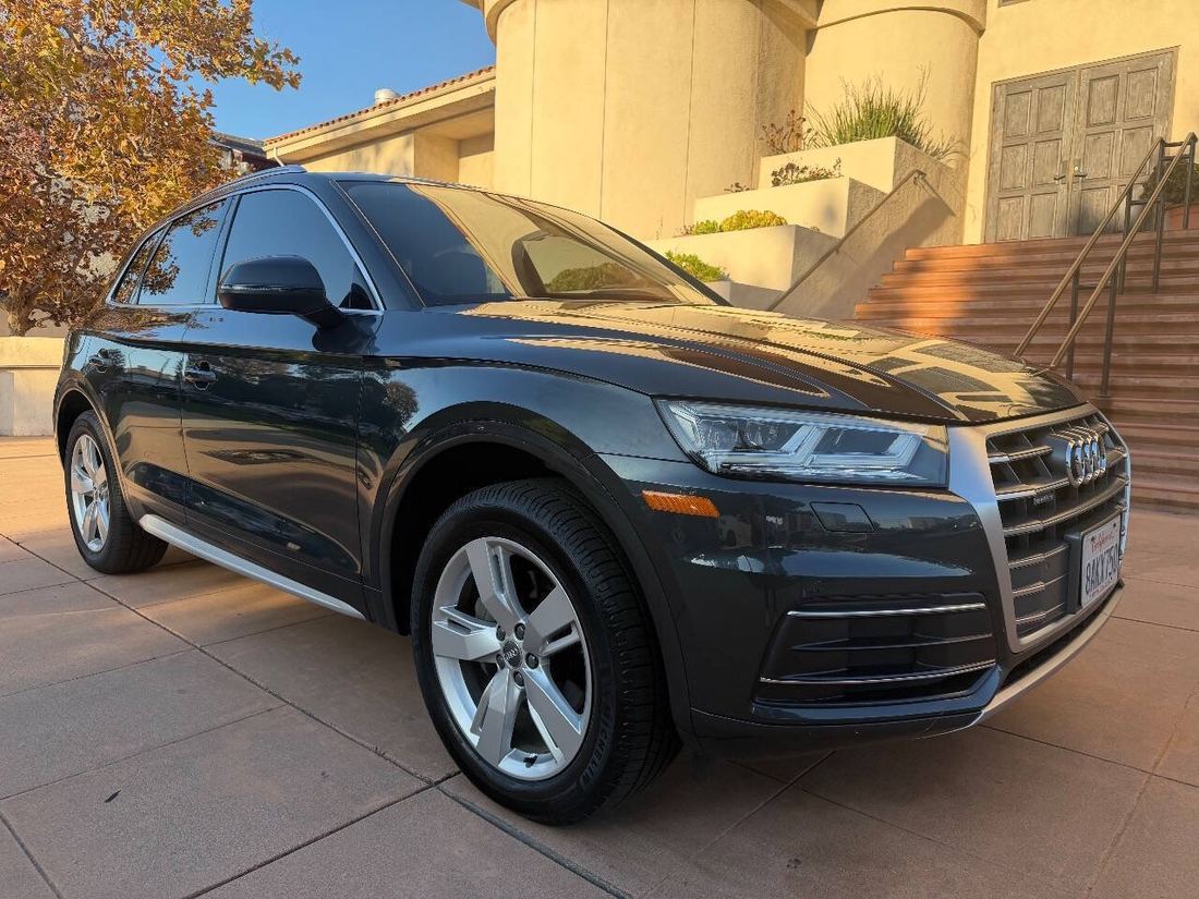2018 Audi quattro Premium Plus
