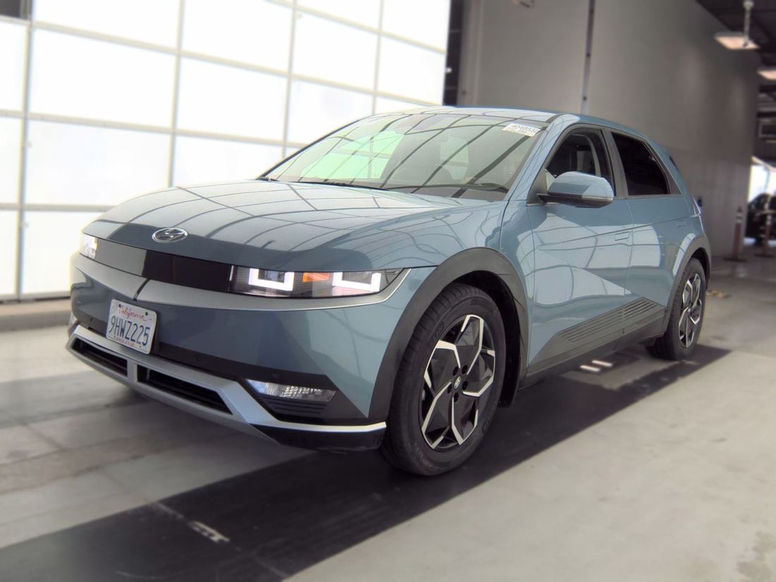 2023 HYUNDAI SEL