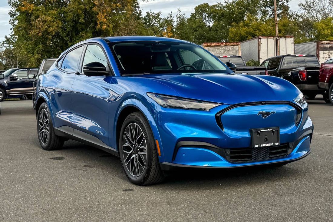 2025 Ford Premium