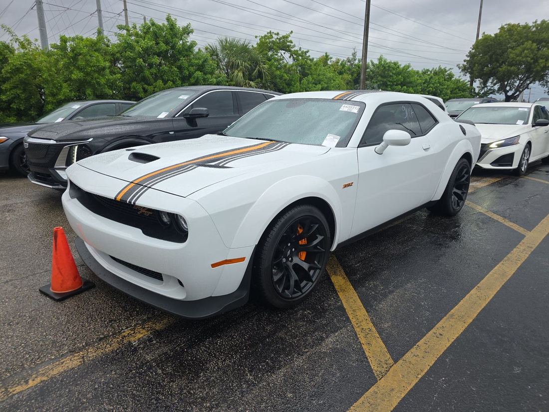 2022 Dodge LA