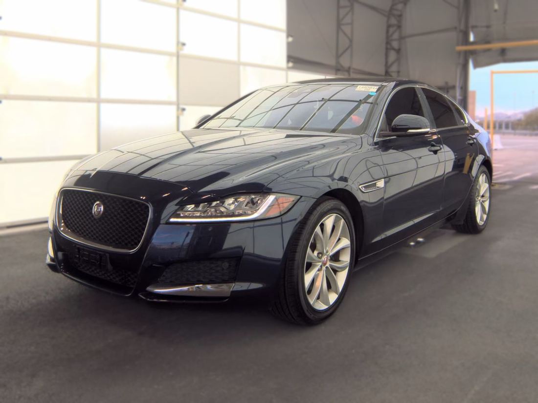 2018 JAGUAR Premium