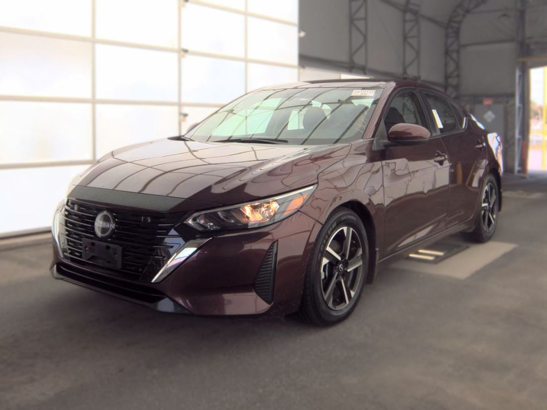 2025 NISSAN SV