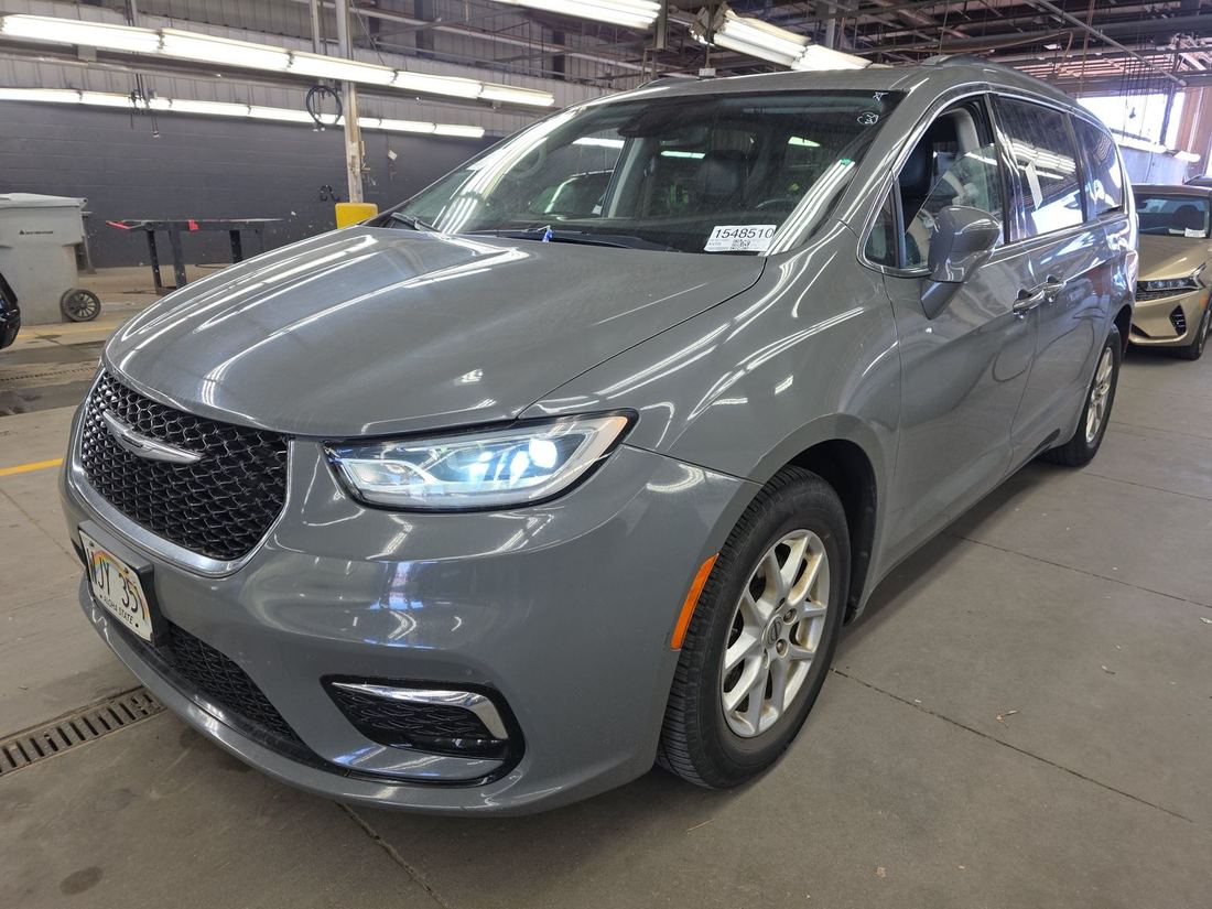 2022 CHRYSLER Touring L