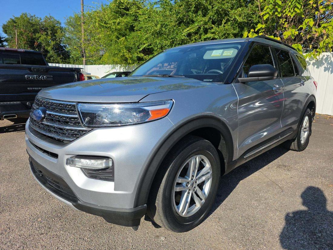 2021 FORD XLT