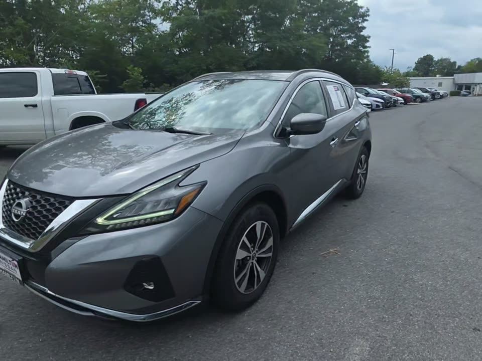 2024 Nissan SV