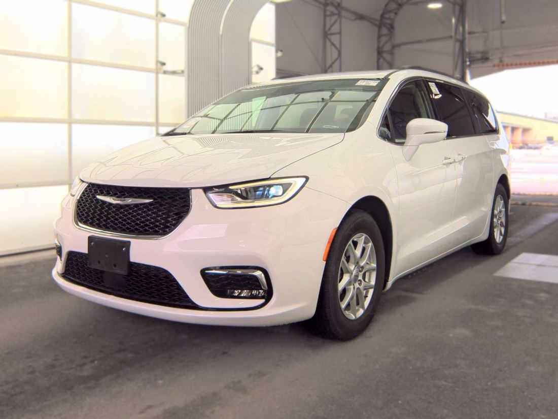 2022 CHRYSLER Touring L