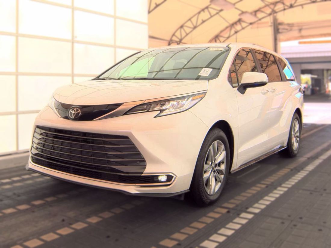 2026 TOYOTA 40 Series