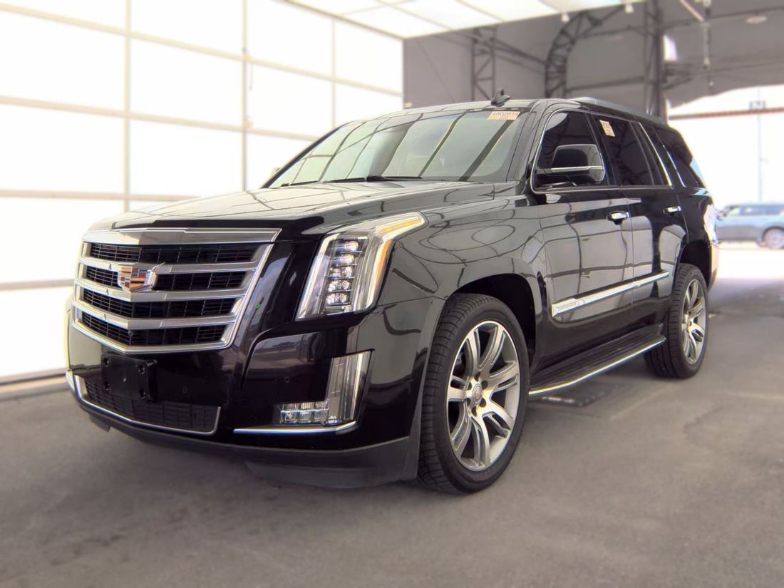 2015 Cadillac Luxury