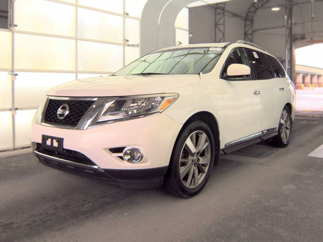 2014 NISSAN Pathfinder