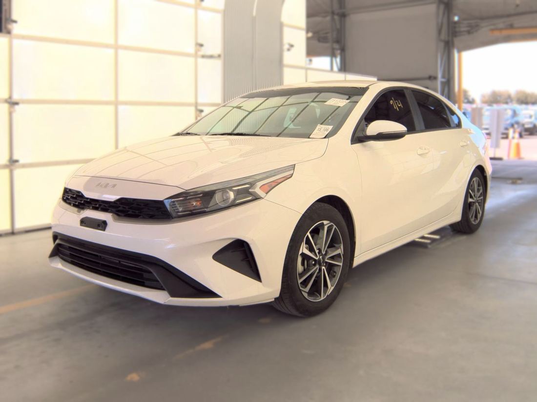 2023 KIA LX, LXS