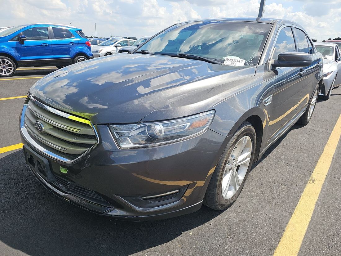 2018 Ford SEL FWD