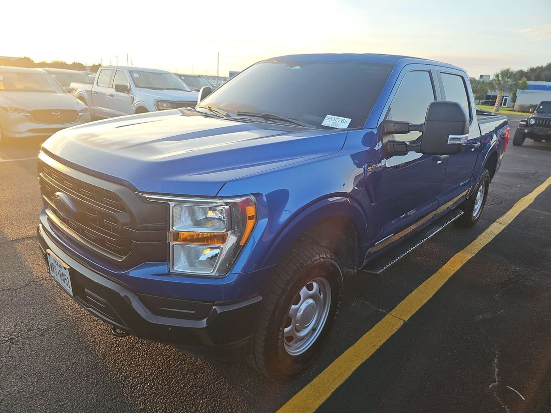 2022 Ford SuperCrew
