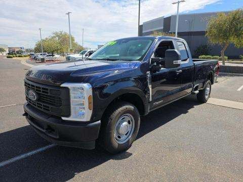 2025 Ford F-Series Super Duty-Single Rear Wheels