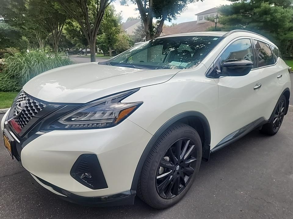 2023 Nissan SV