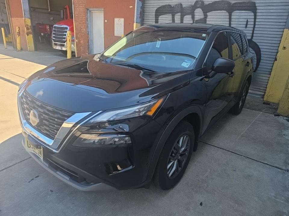 2023 Nissan S
