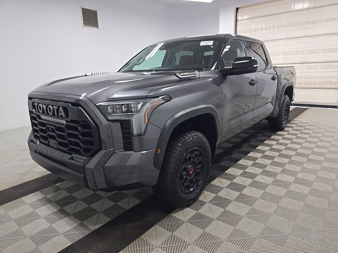 2023 Toyota 75 Series