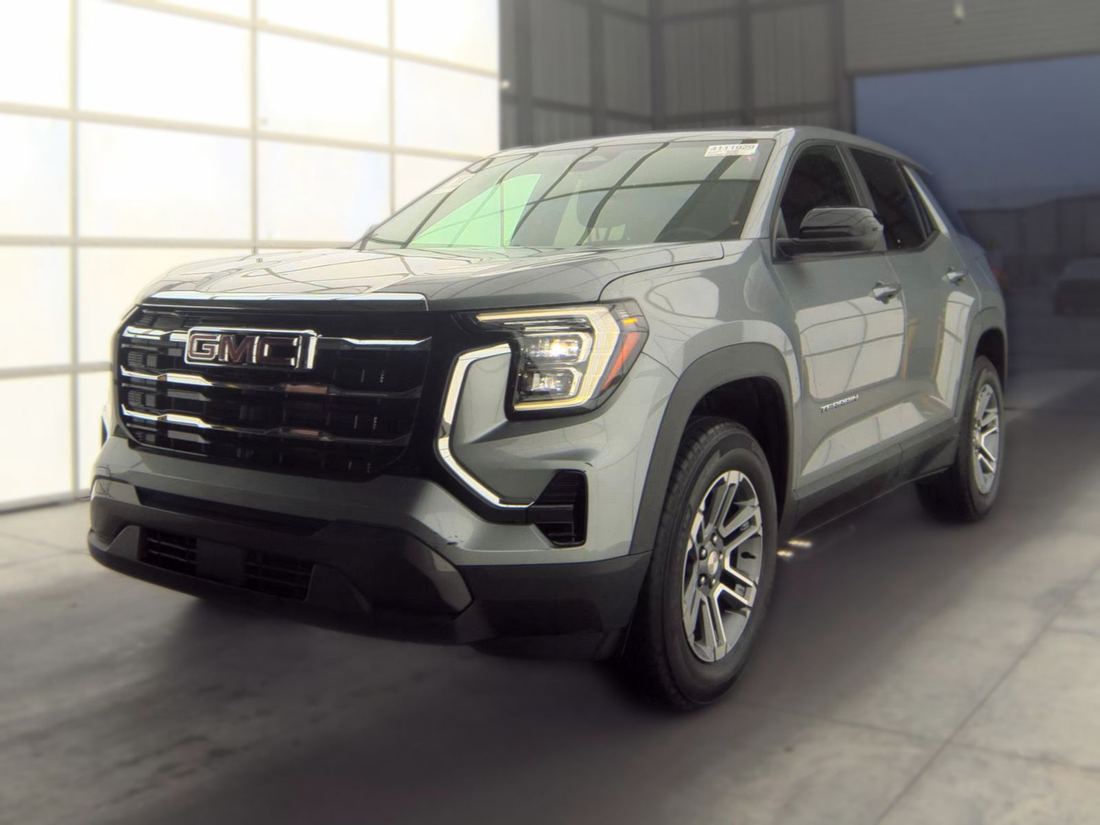 2025 GMC Elevation