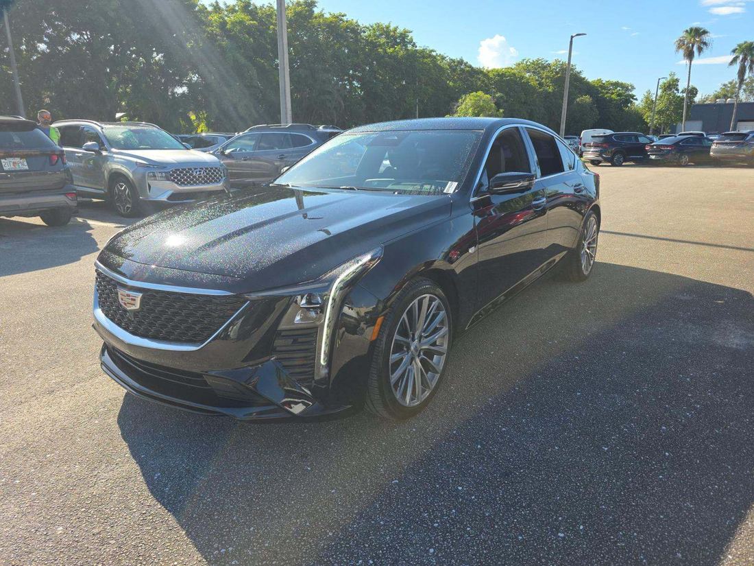 2025 CADILLAC Premium Luxury