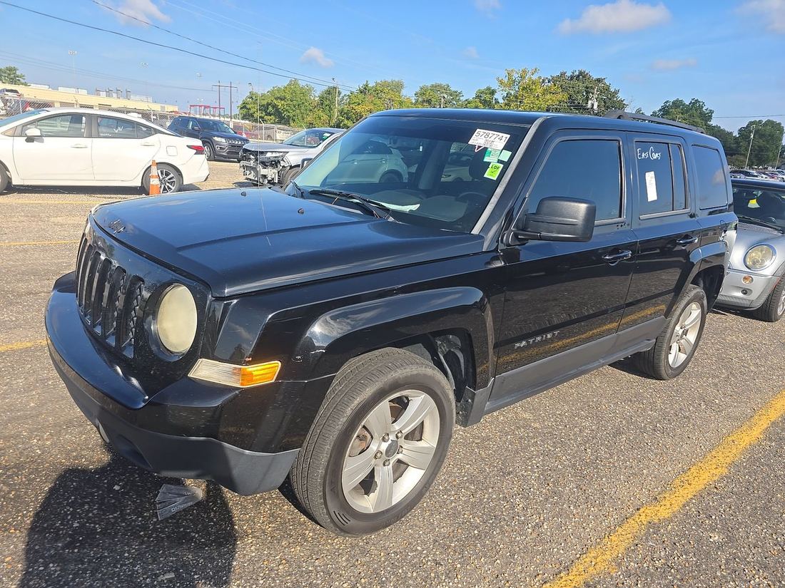 2014 JEEP Latitude