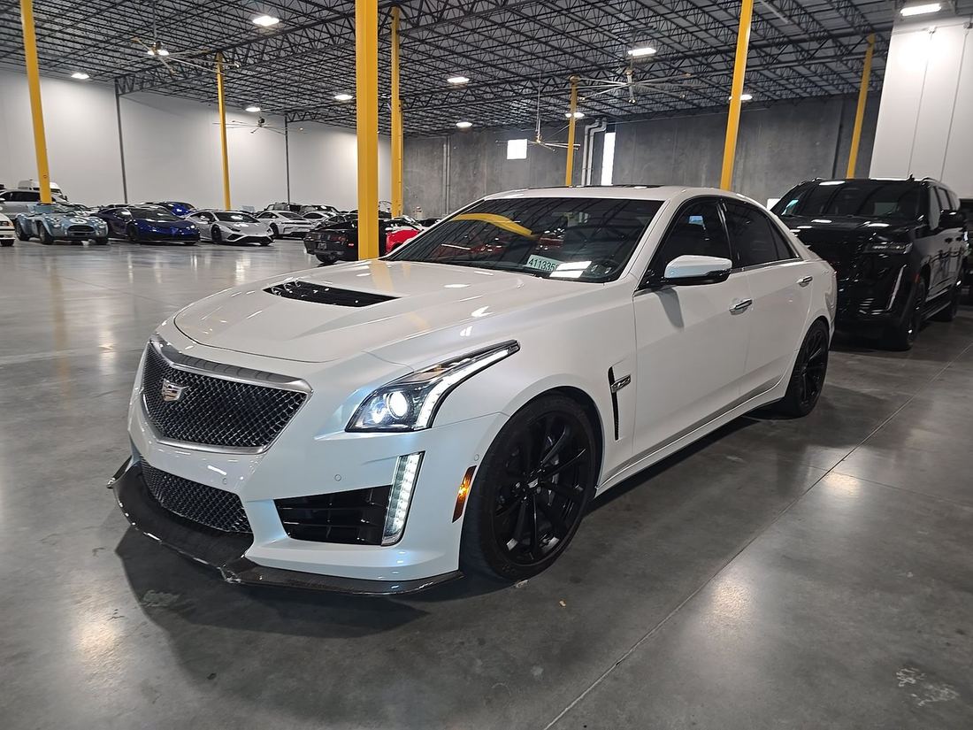 2017 CADILLAC V-Series