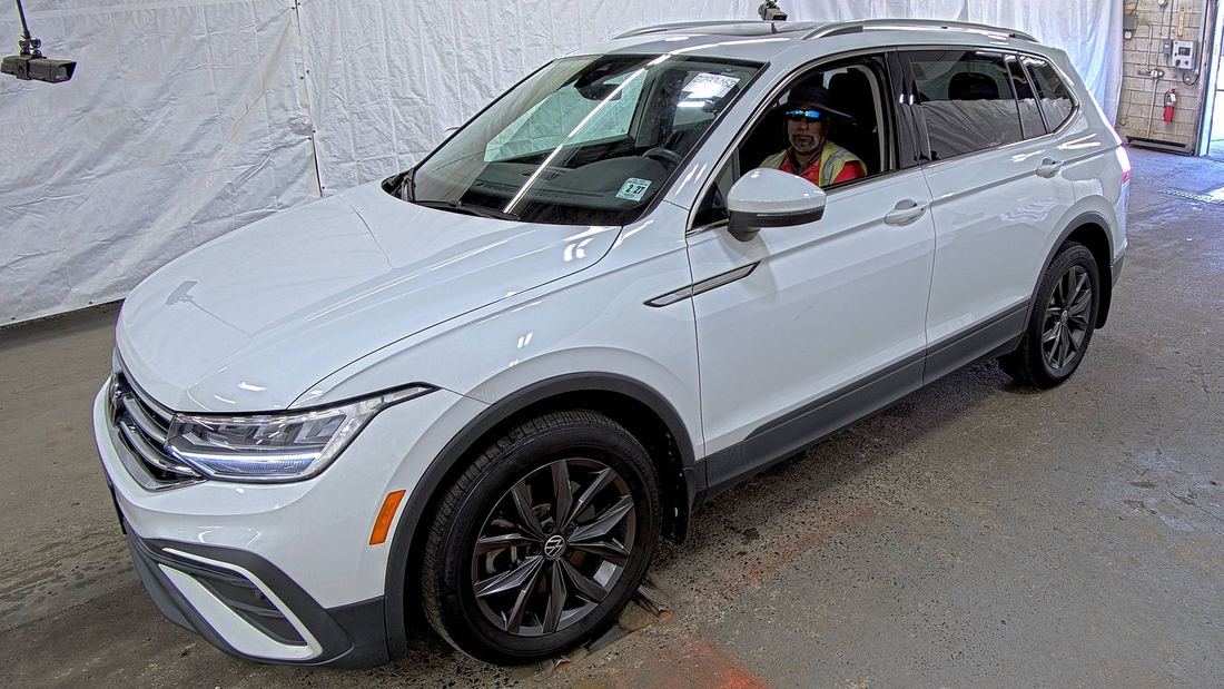 2022 Volkswagen 4Motion SE
