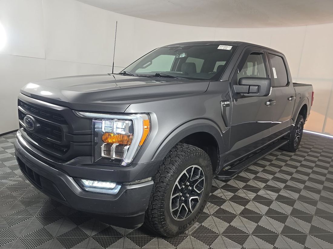 2022 Ford SuperCrew