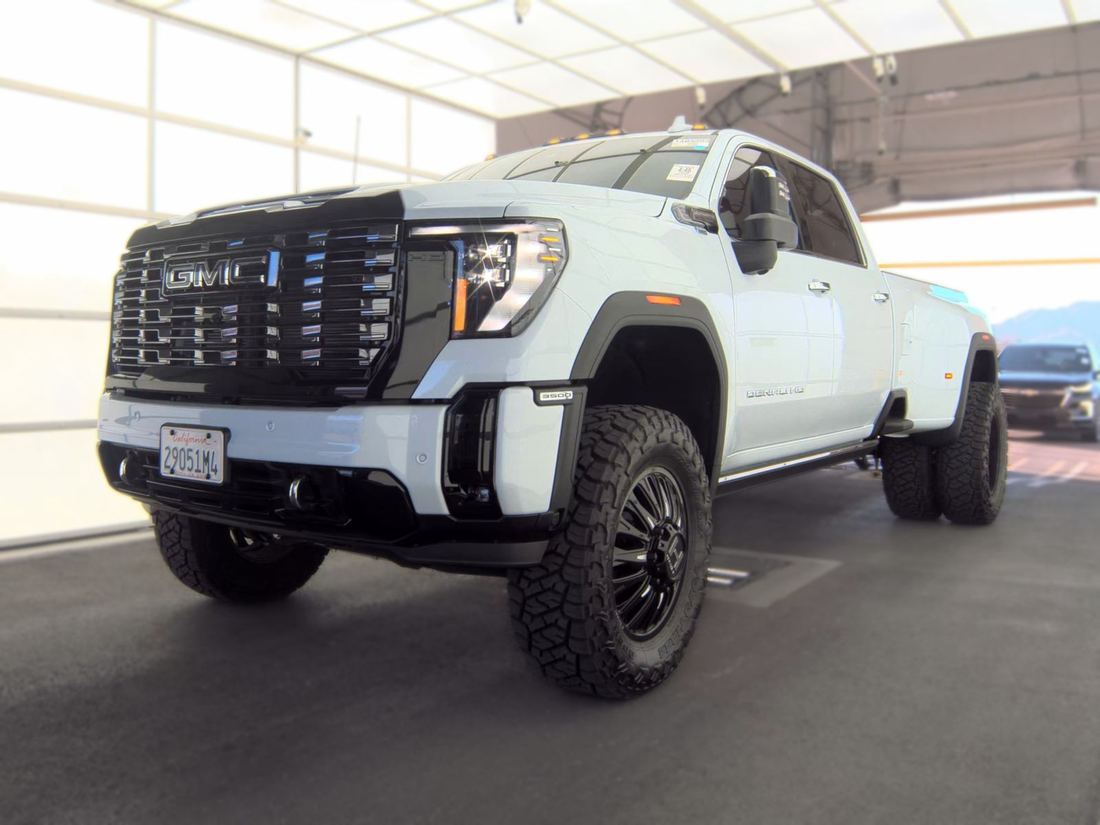 2026 GMC 3500