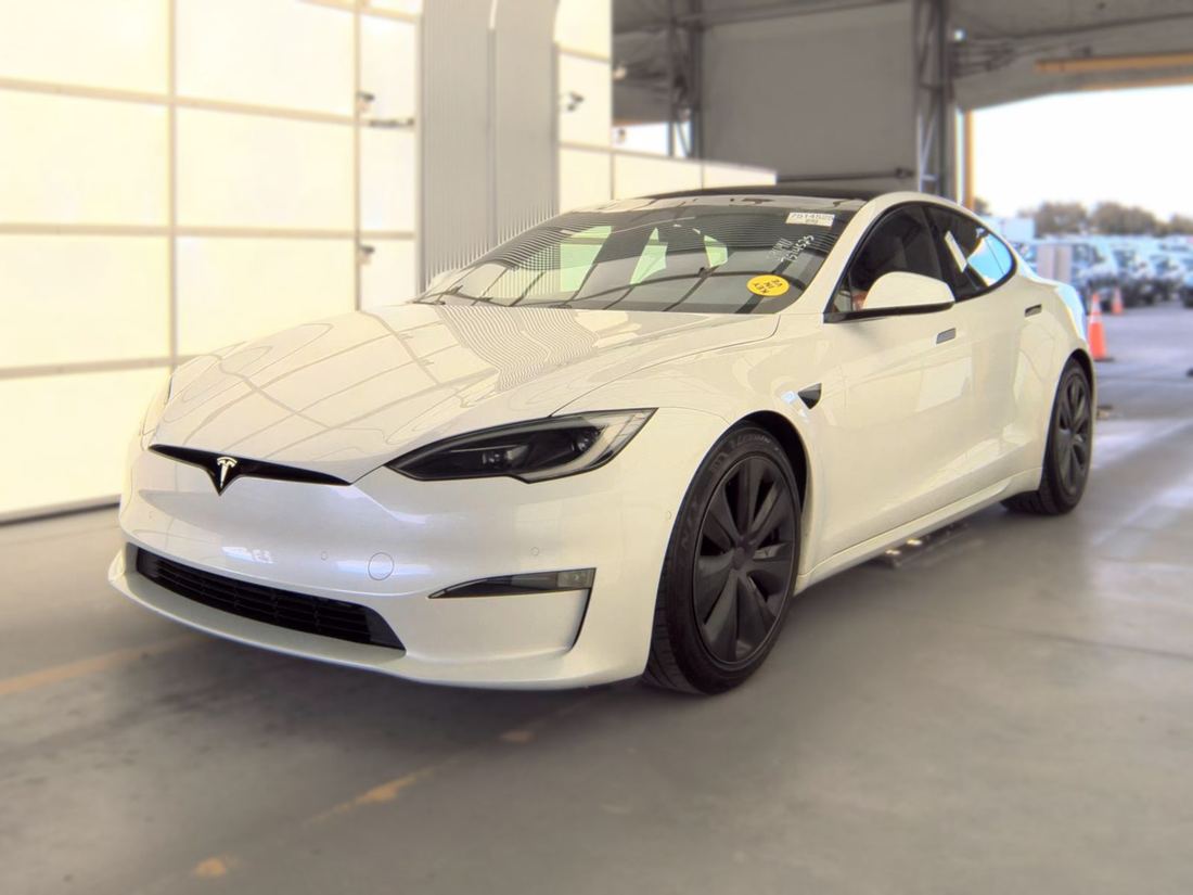 2023 TESLA Model S