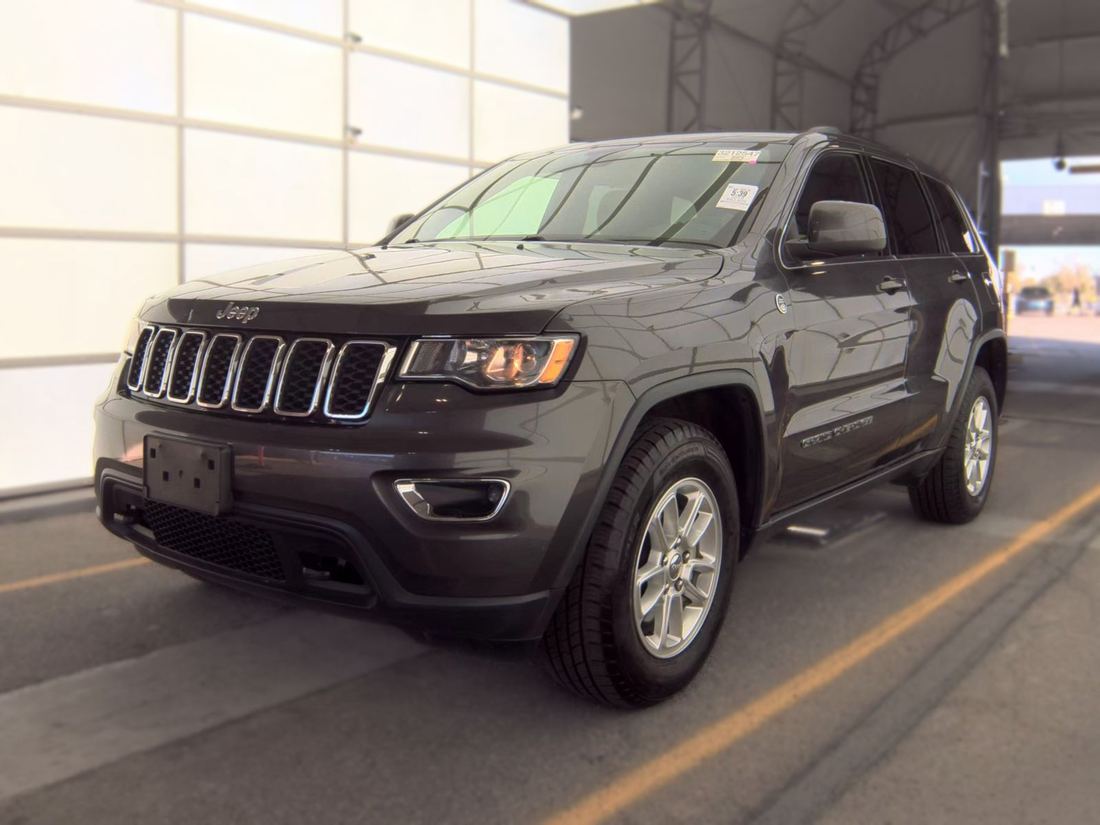 2019 JEEP Laredo