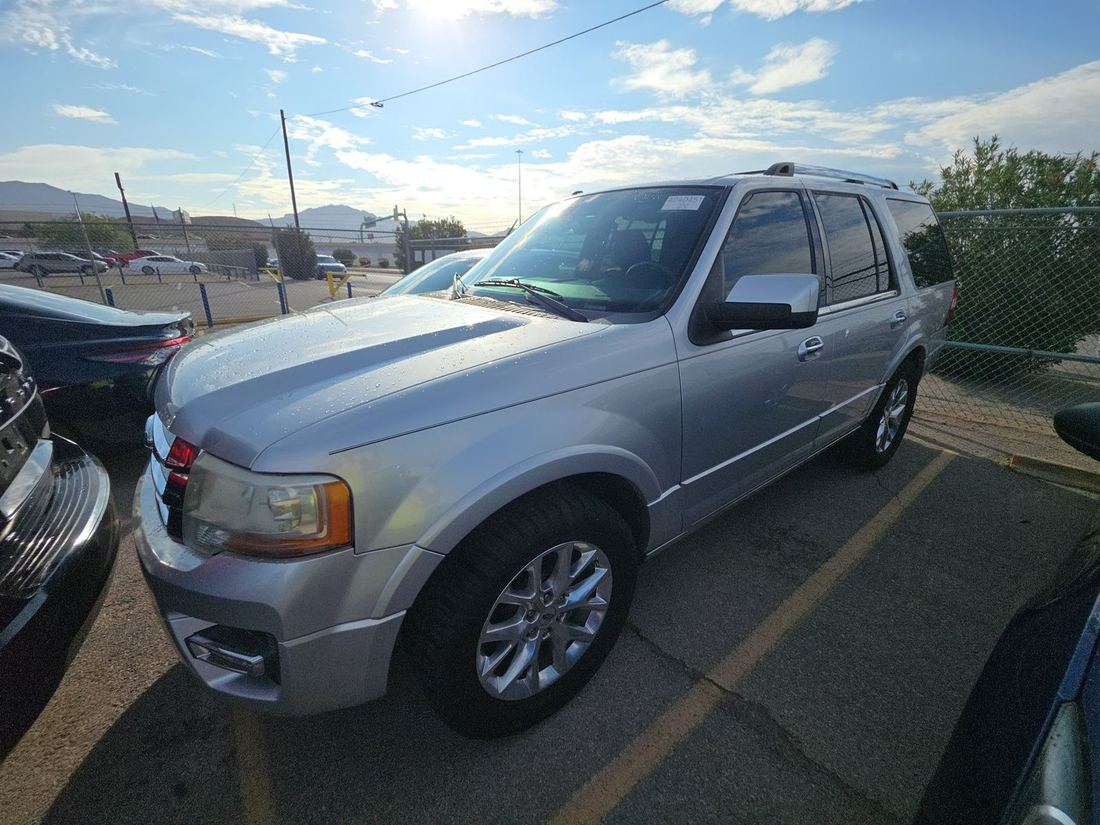 2016 Ford Limited