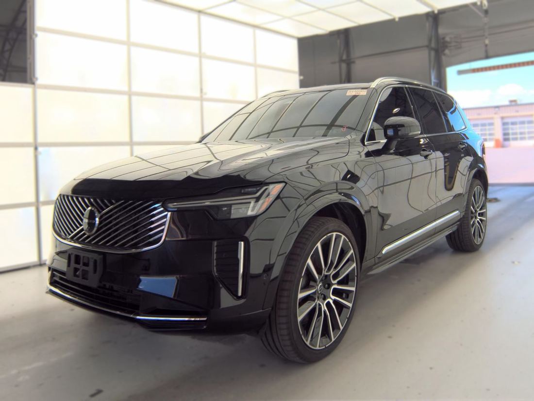 2025 VOLVO Ultra