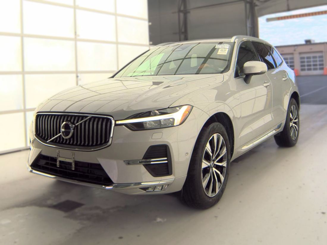 2023 VOLVO Plus Bright