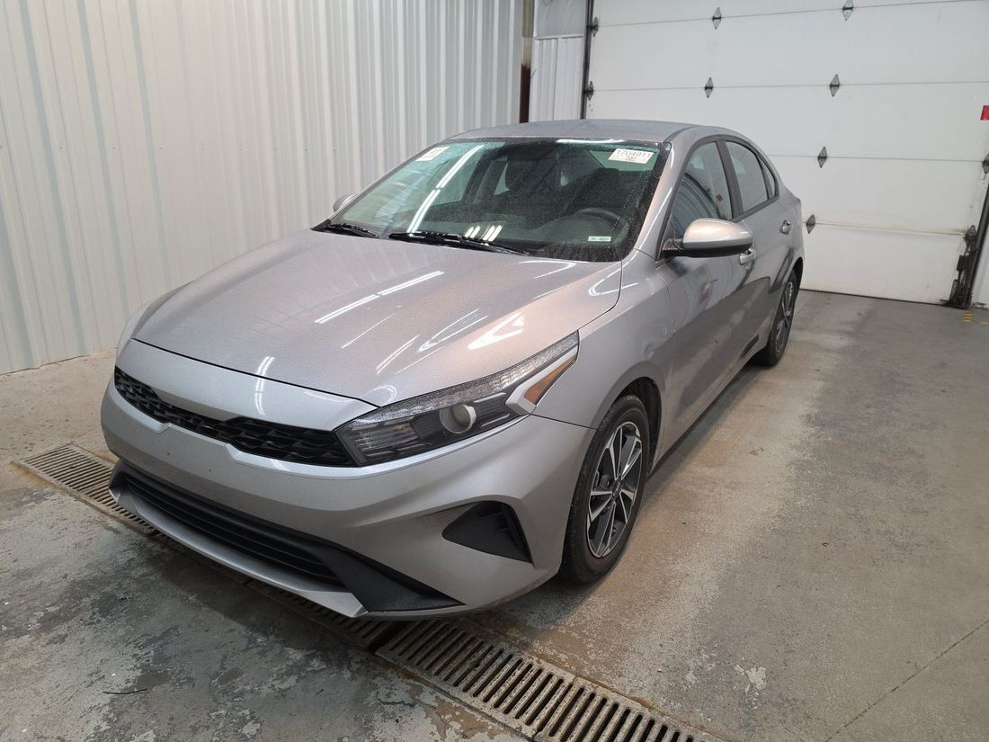 2023 KIA LX, LXS
