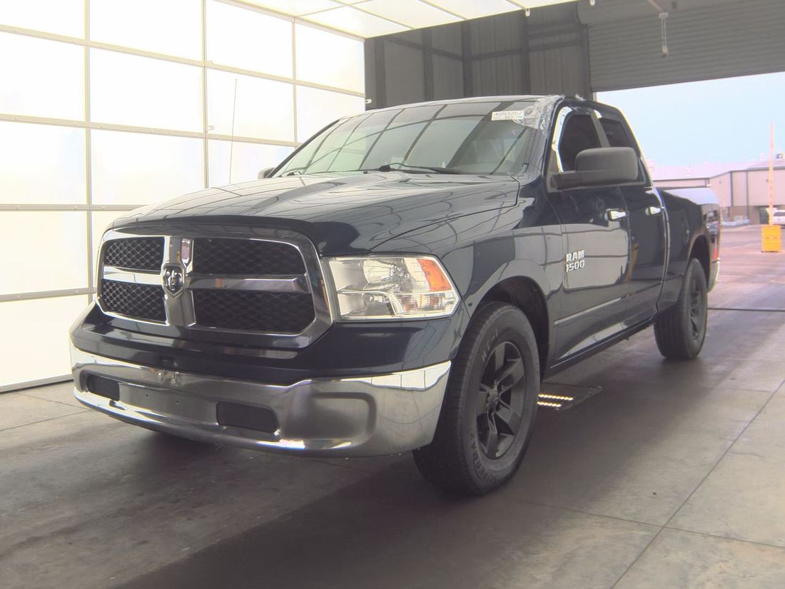 2015 Ram SLT