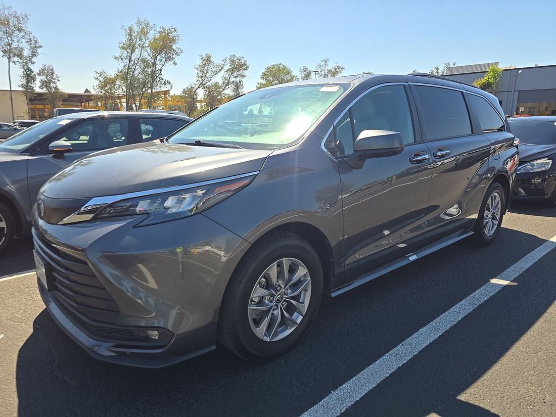 2025 TOYOTA 40 Series