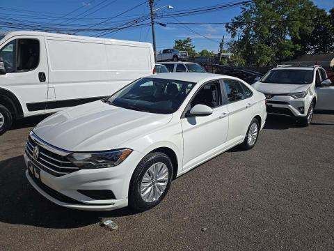 2019 Volkswagen S, SE, R-Line
