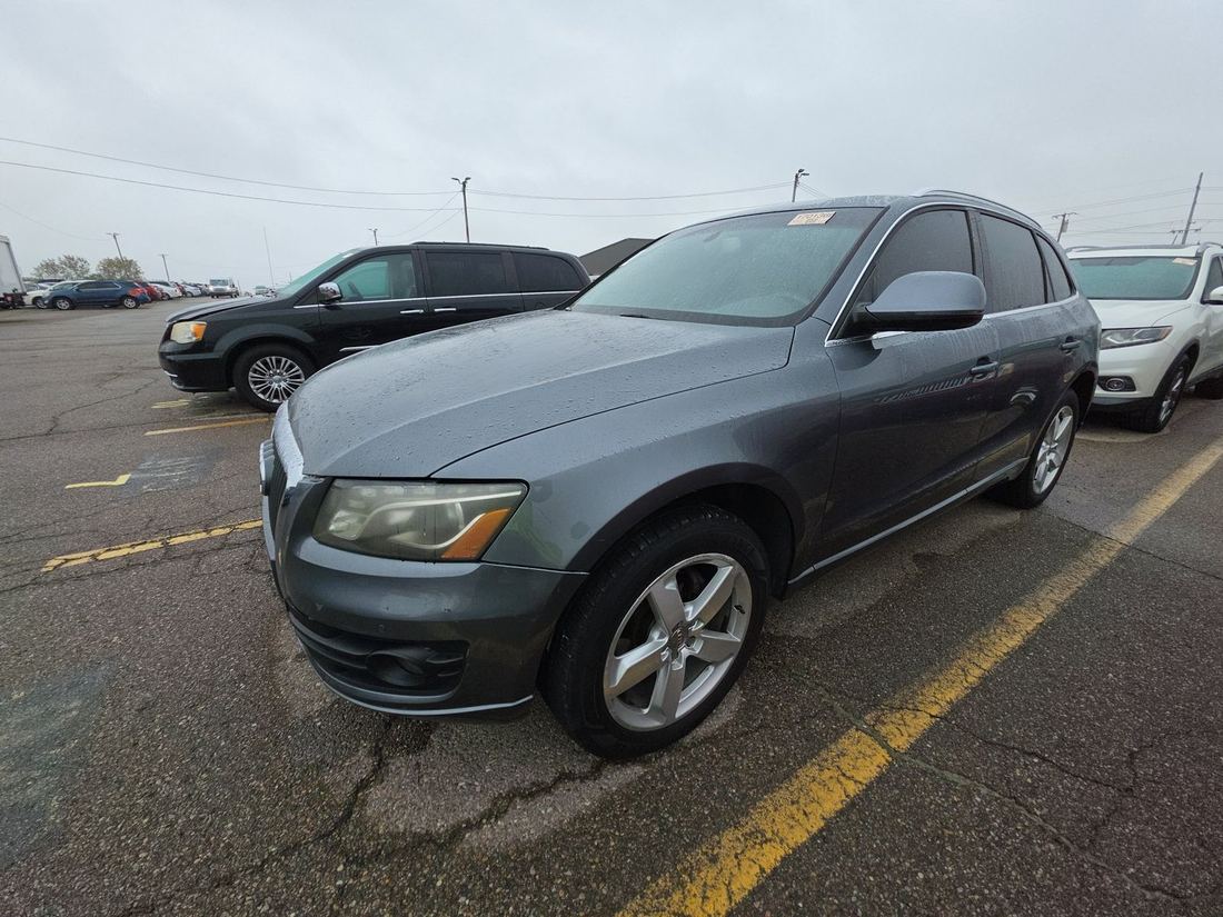 2012 AUDI Premium Plus