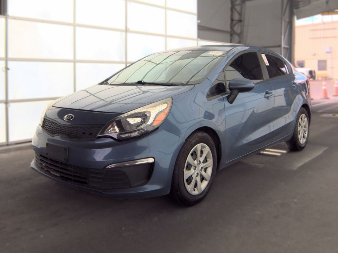 2016 KIA LX A/T