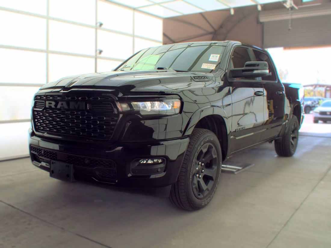 2025 RAM Big Horn/Lonestar