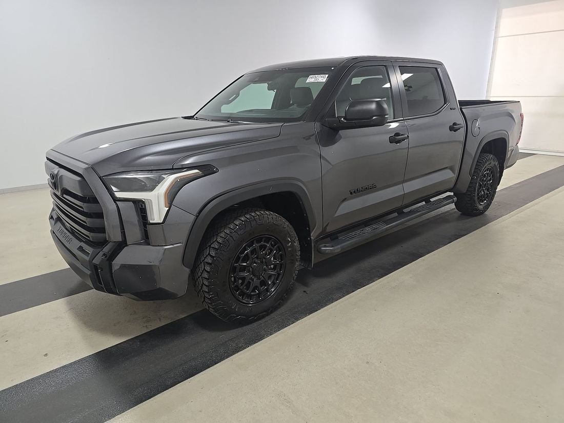 2025 Toyota 75 Series