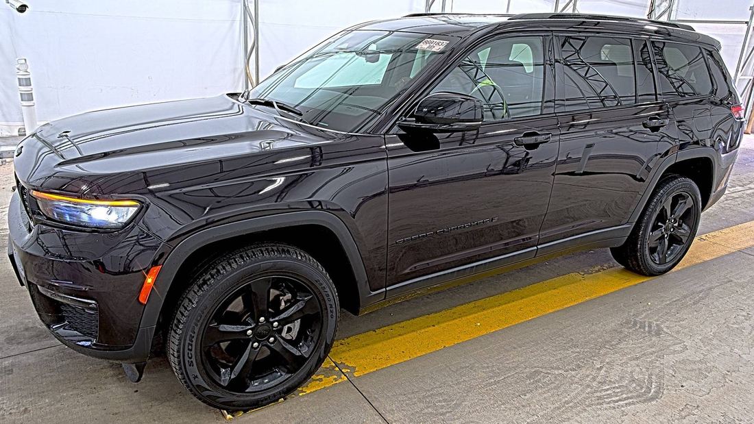 2023 Jeep Limited