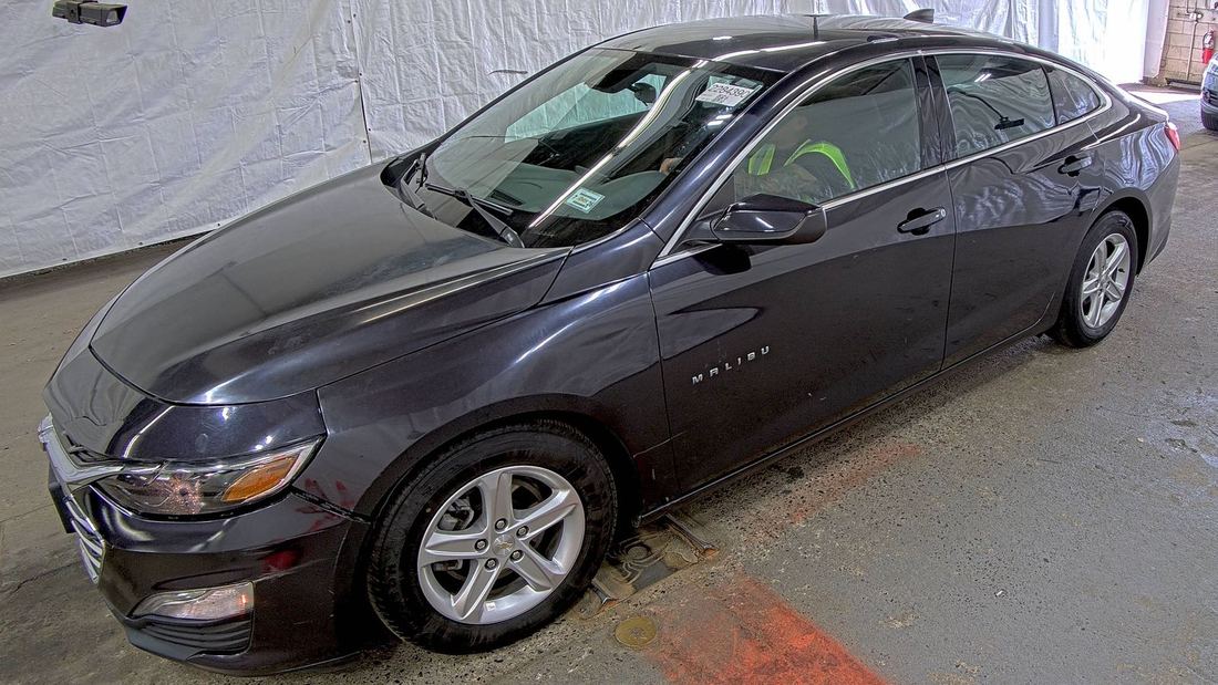 2022 Chevrolet LS (1LS)