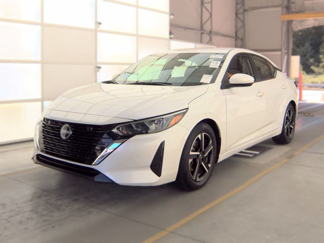 2024 Nissan SV
