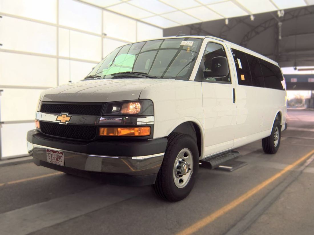2025 Chevrolet 3500 Passenger