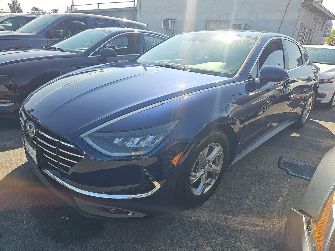 2021 HYUNDAI SE