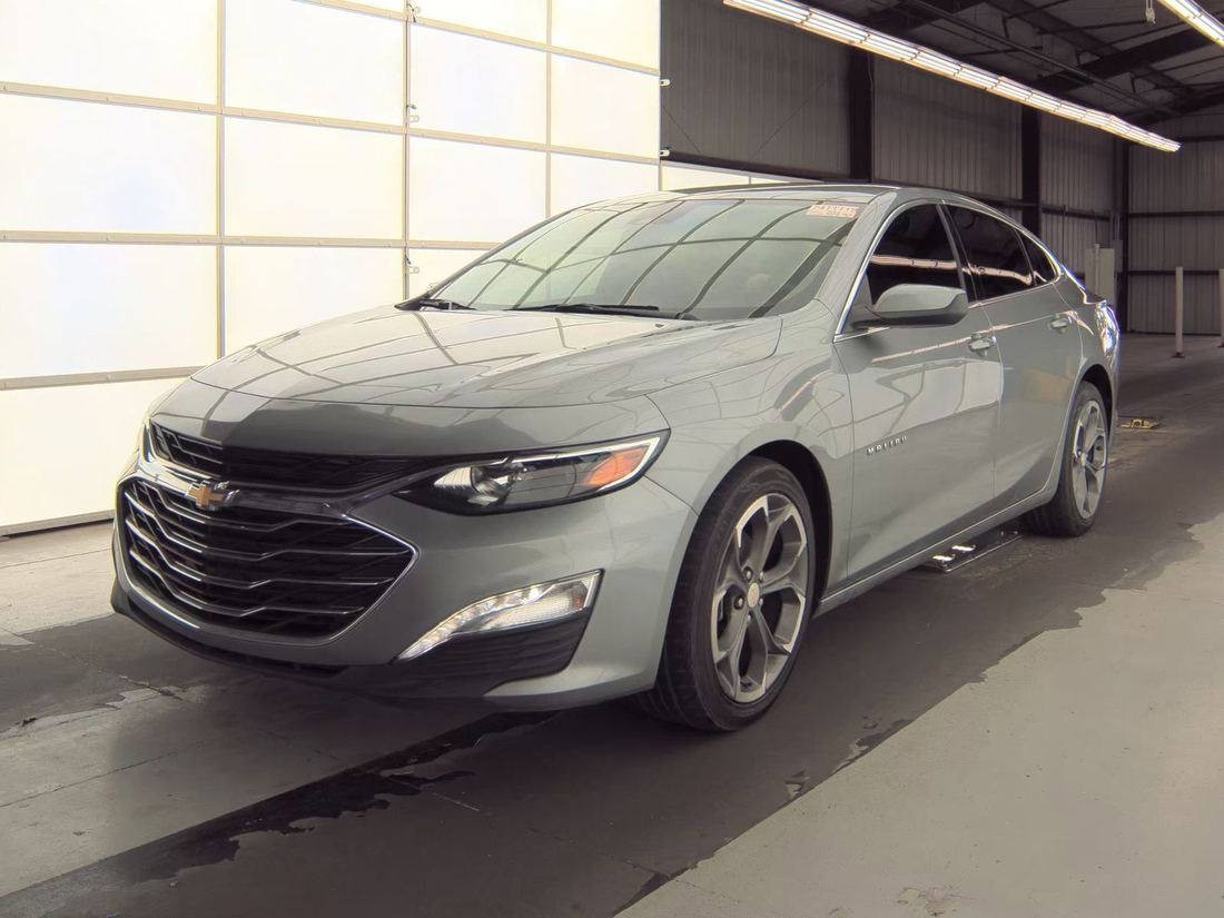 2023 Chevrolet LT (1LT)