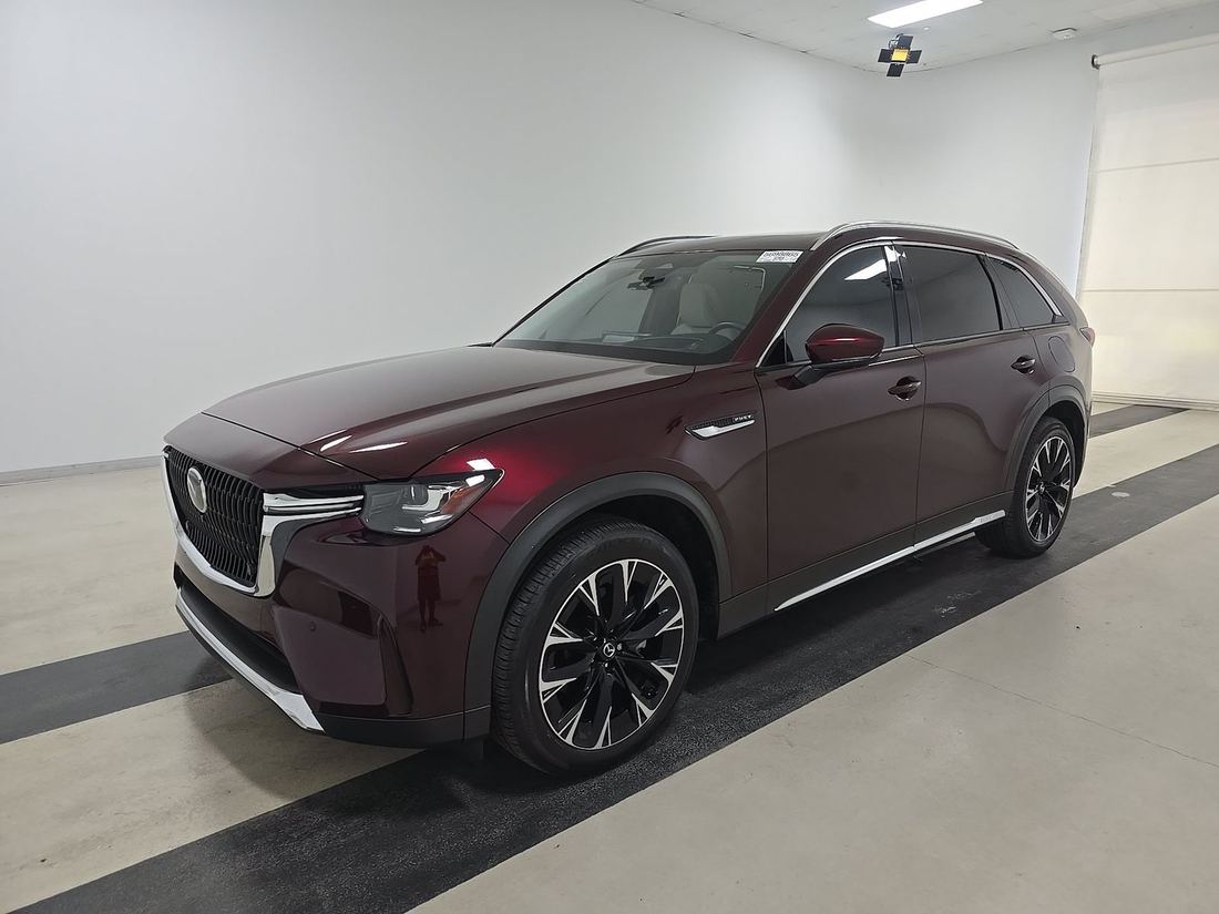 2025 MAZDA Premium Plus