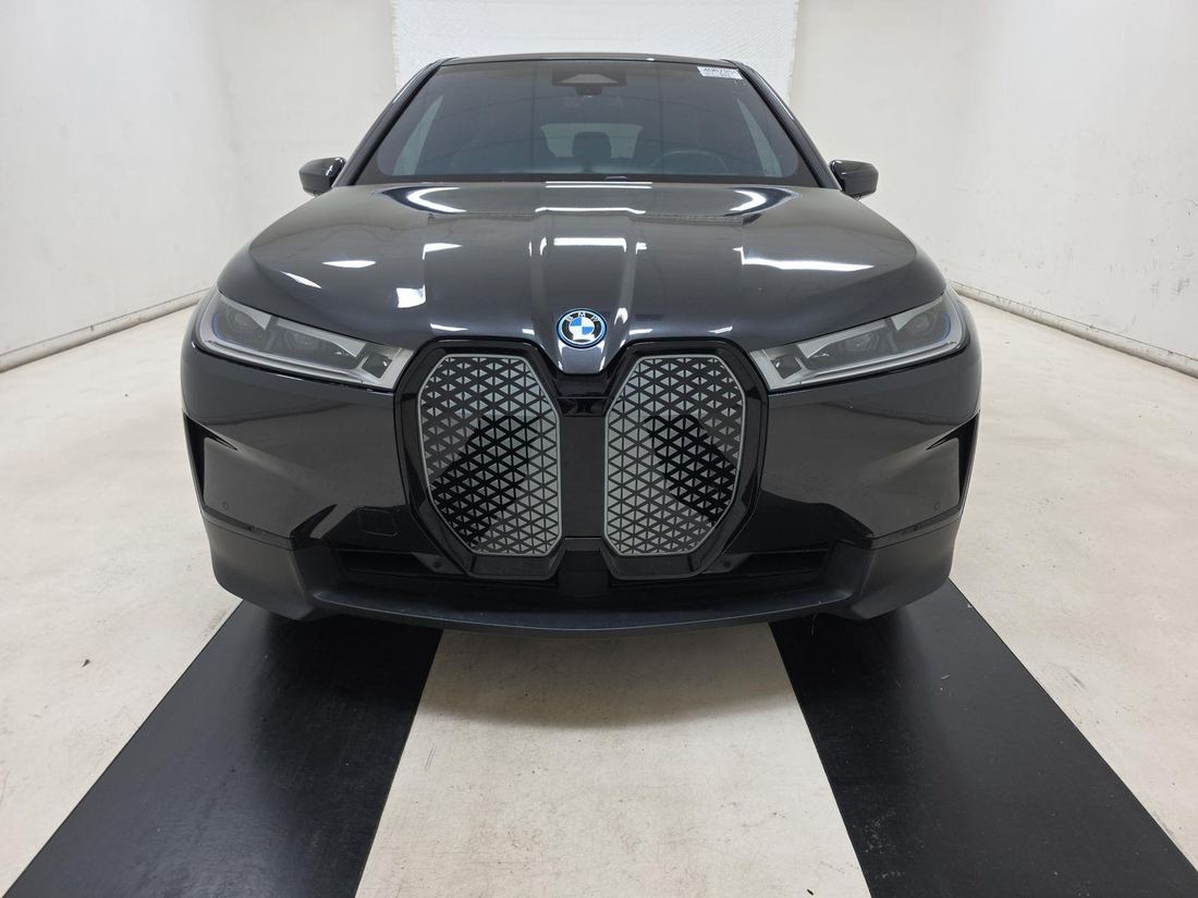 2024 BMW xDrive50